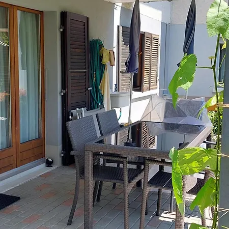 Daheim Appartement-fewo- Dusche Oder Bad- Wc 3-bettwohnung By Interhome 茨魏西门